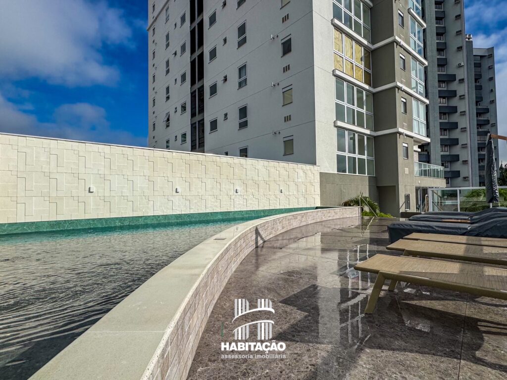 Apartamento 03 Suites próx Vila Germânica