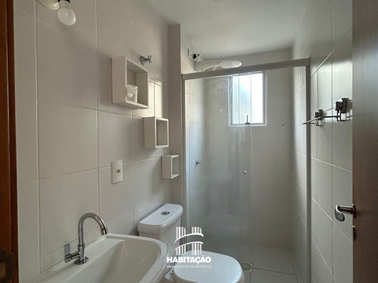 11-F12FC4FE-7650-49D3-9838-740D6483864C